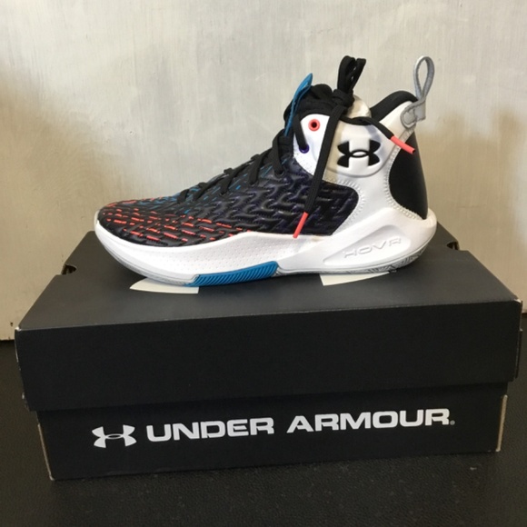 Under Armour HOVR Clone 4 Basketball Shoes - Size 7